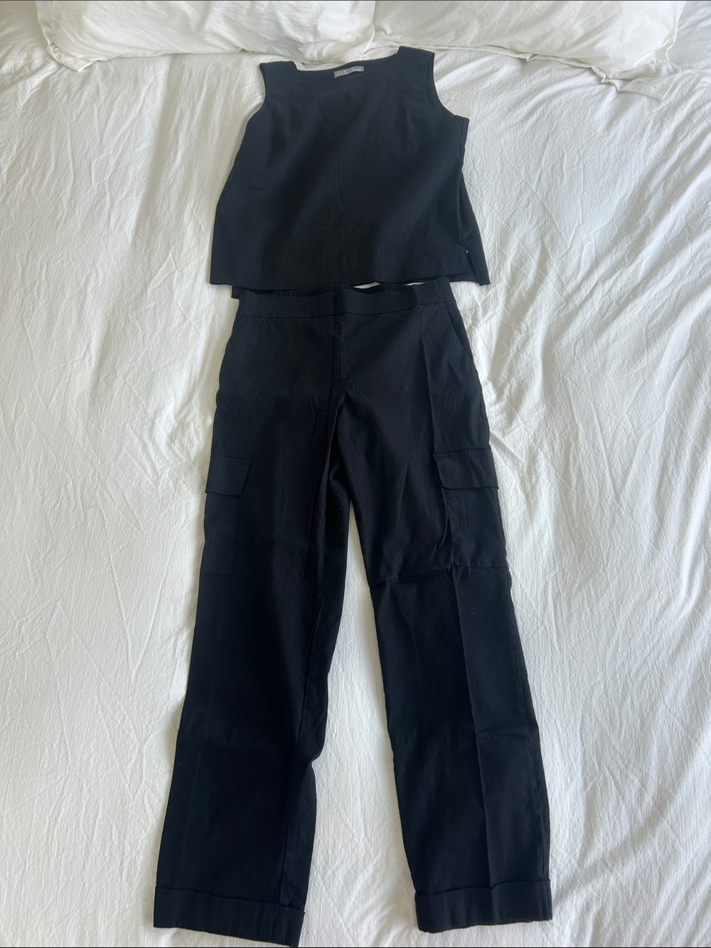 Slim Straight Black Cargo Pants — Classic Utility Style